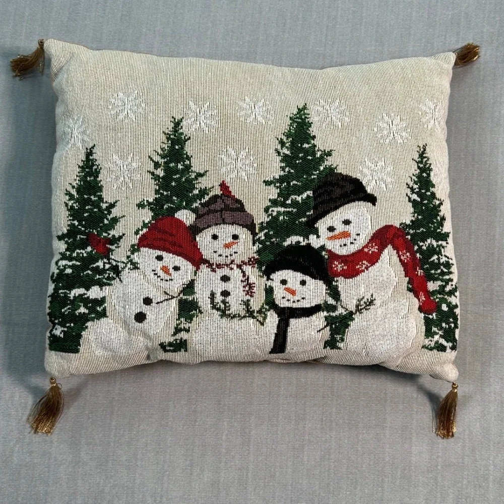 Christmas Snowmen Family Throw Pillow Tapestry Tassels Holiday Decor Snowflakes